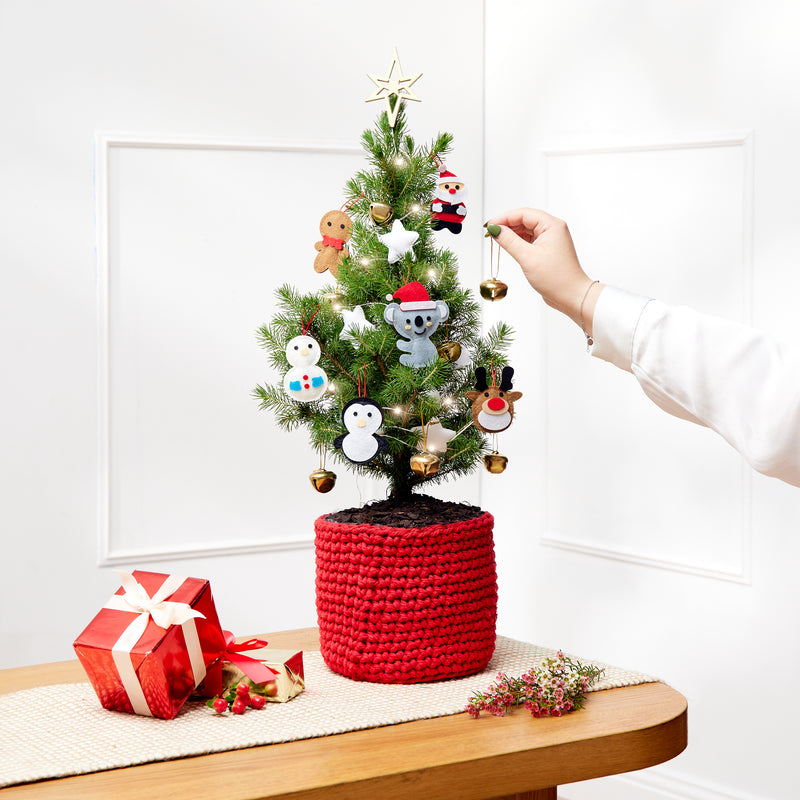 The Festive Friends Tiny Christmas Tree